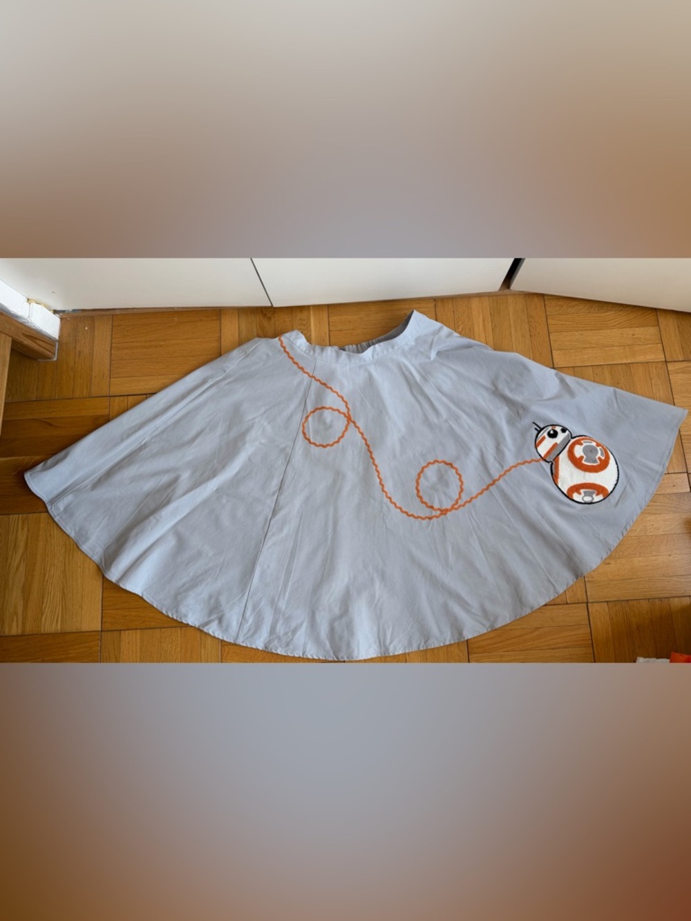 BB-8 Gray Circle Skirt